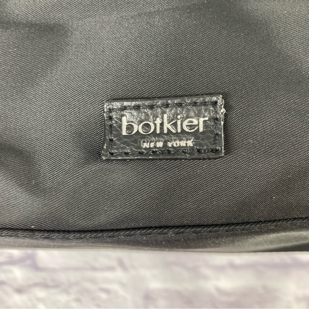 ✨ NWT Botkier New York Mini Black Backpack Purse – Chic & Functional ✨ - Picture 9 of 10